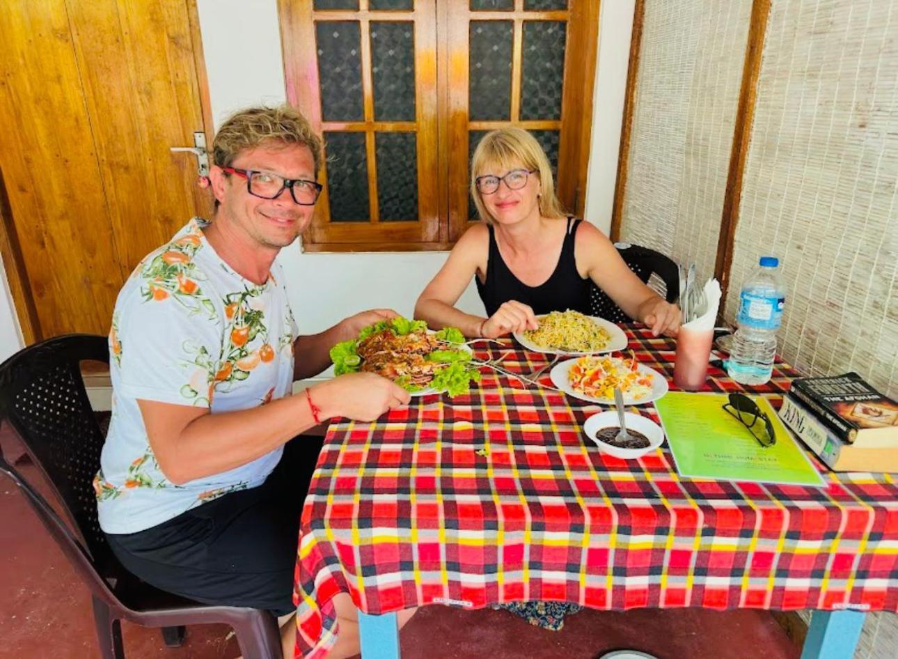 Nethmi Homestay & Restaurant Tangalle Luaran gambar