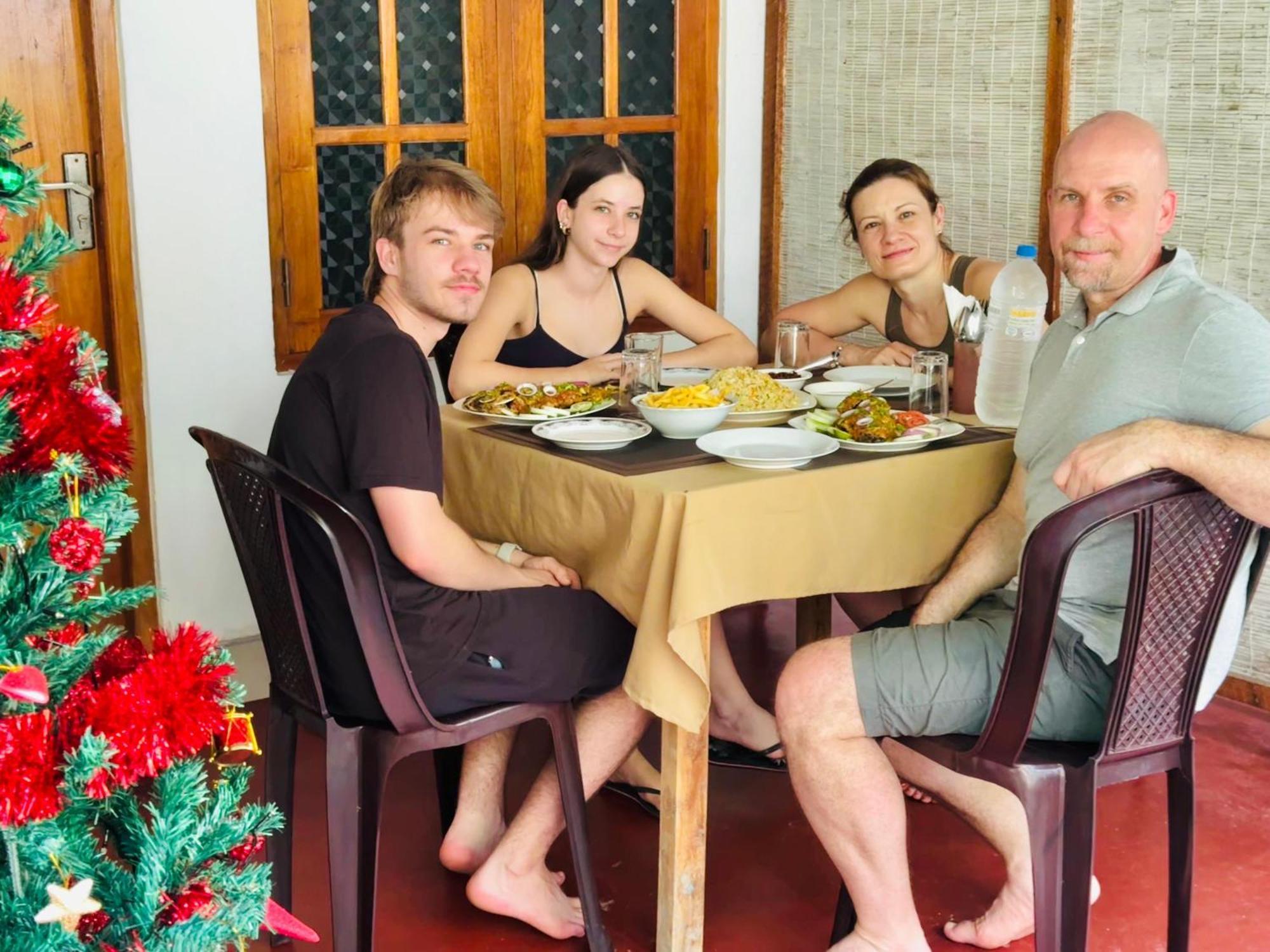 Nethmi Homestay & Restaurant Tangalle Luaran gambar