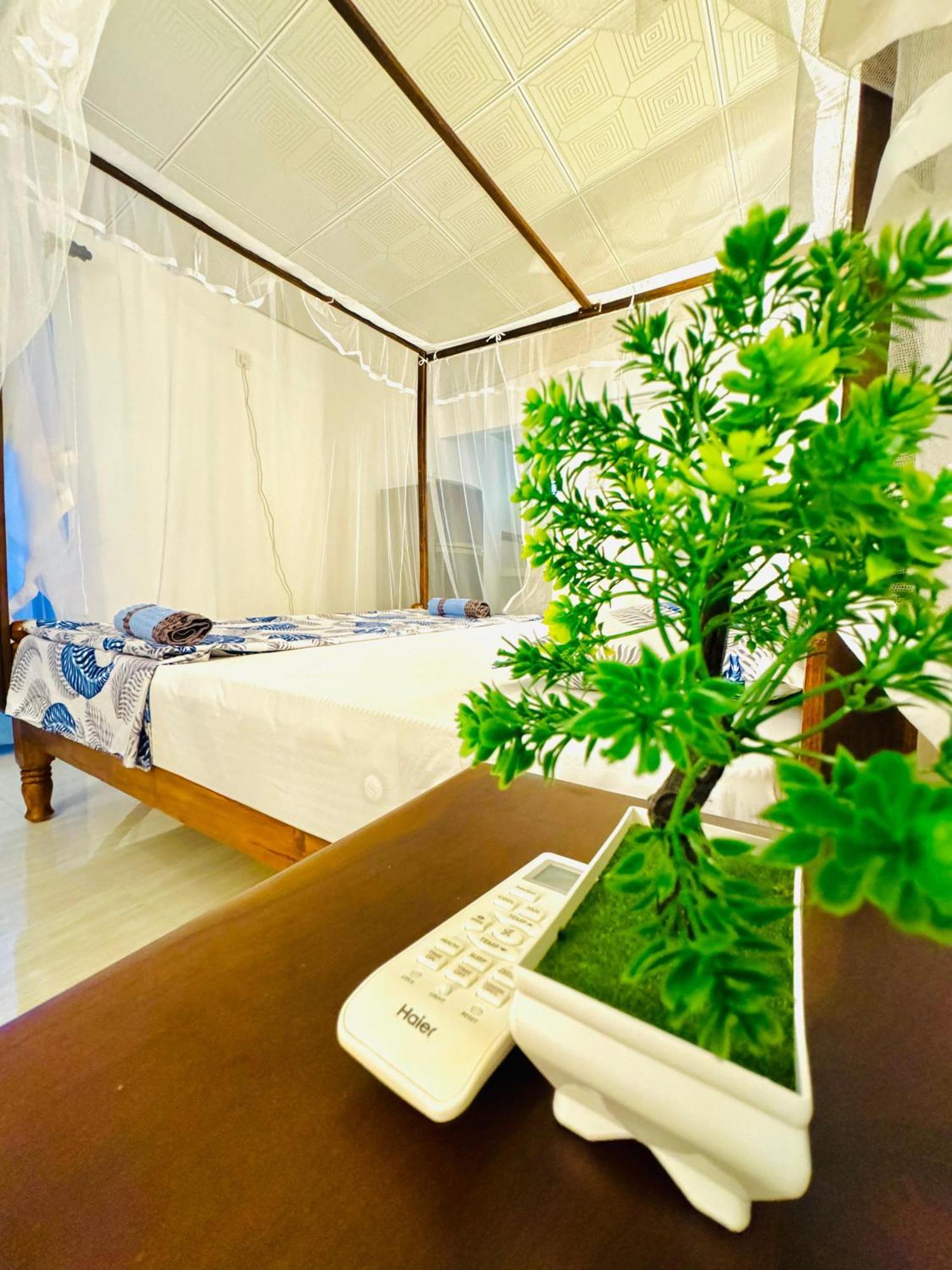 Nethmi Homestay & Restaurant Tangalle Bilik gambar