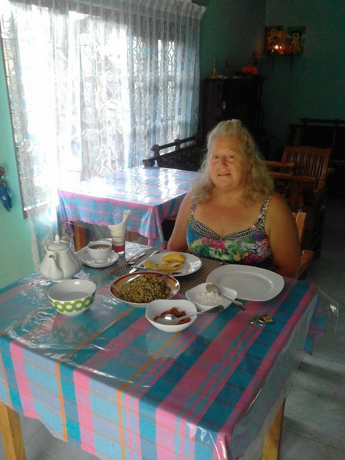 Nethmi Homestay & Restaurant Tangalle Luaran gambar